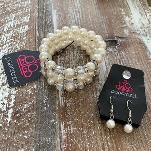 Pearl costume jewelry earrings & bracelet